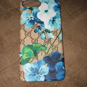 🔥Gucci iphone case fits 7 plus and 8 plus